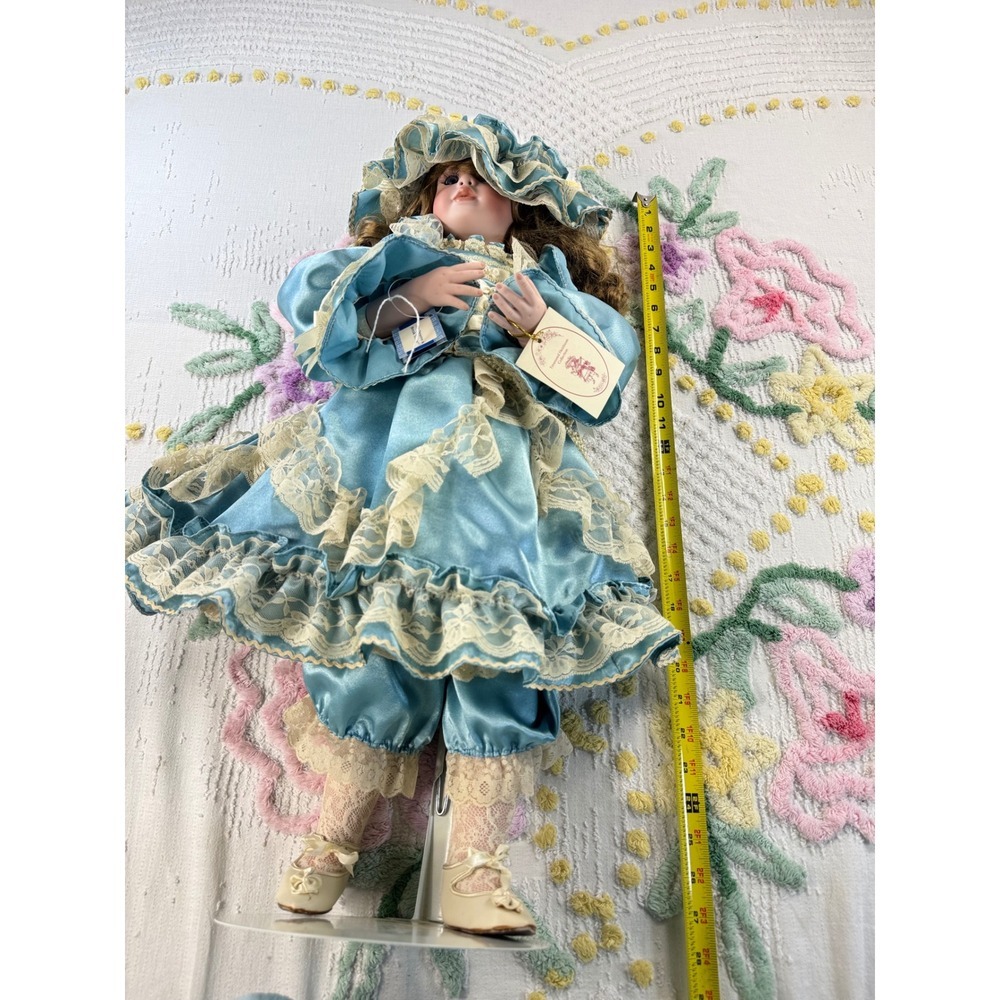 Dianna Effner Porcelain Doll McDonalds n Me Treasured Heirloom Blue Lace Dress - Picture 12 of 13